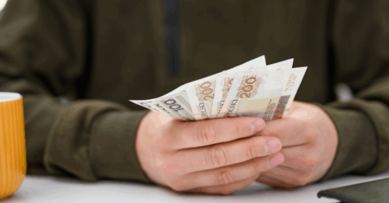 Licensed Money Lender Singapore: A Complete Guide to Safe Borrowing